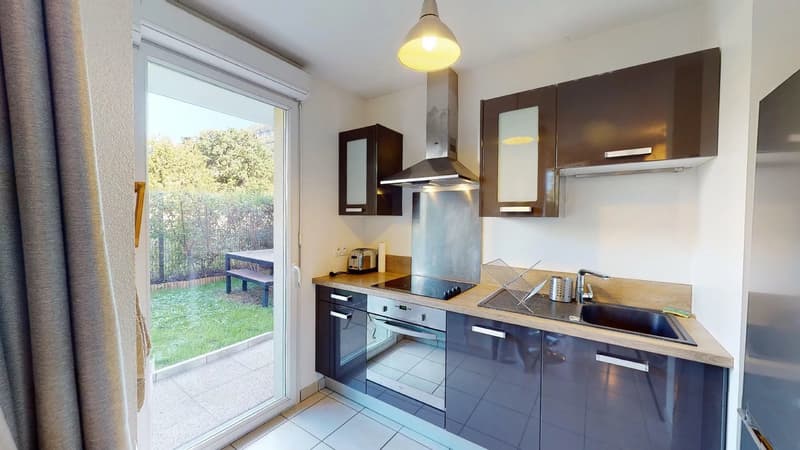 Wohnung mit Möbeln und Garten - Douane de Veyrier (3)