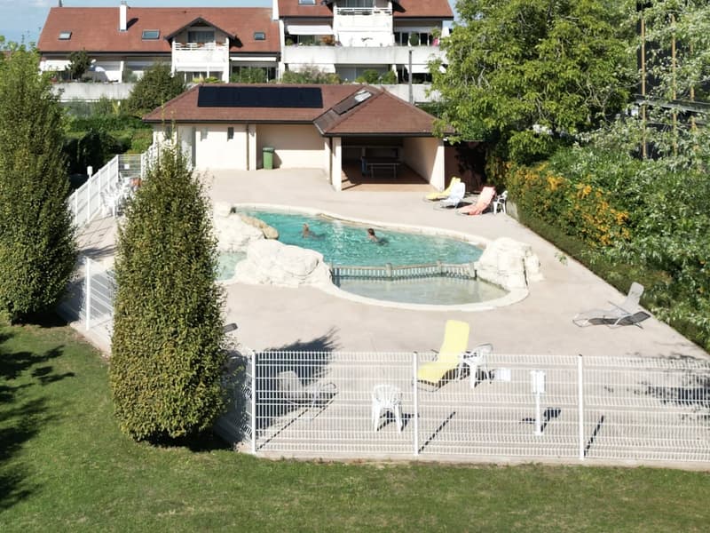 Villa 3 bedrooms, 3 bathrooms, garden, in a pool residence - close to Geneva (6)