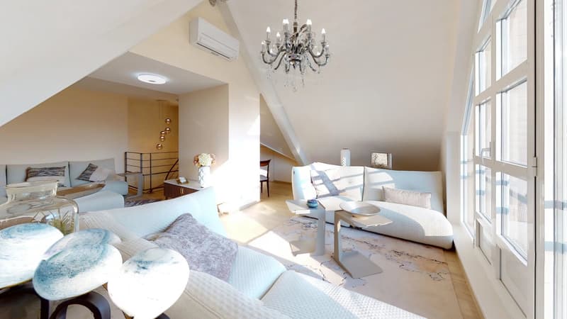 Penthouse mit 220m2, prestigeträchtig und im Dachgeschoss, in Divonne-les-Bains (1)
