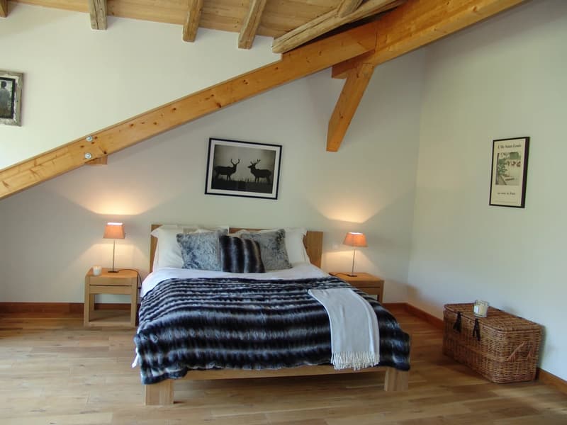 Maison meublée T4 rénovée de 218 m² à louer à Archamps (10)