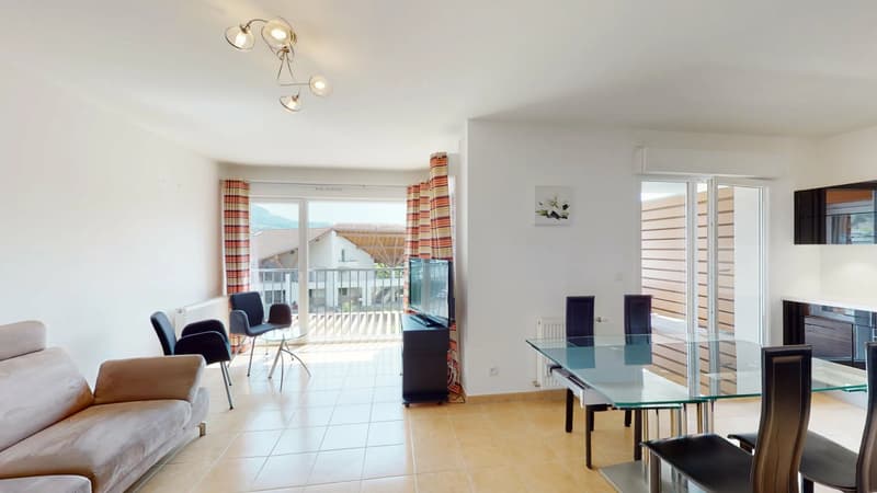 Appartement meublé T4 - 76 m² - Dernier étage avec balcon et cave (5)