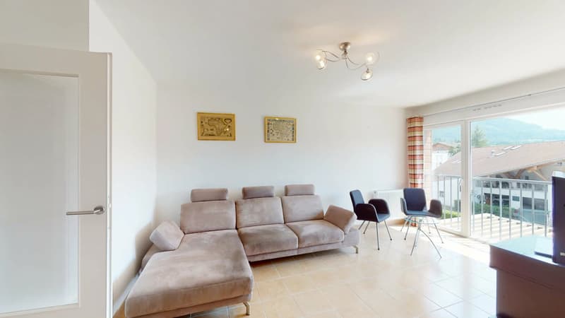 Appartement meublé T4 - 76 m² - Dernier étage avec balcon et cave (3)