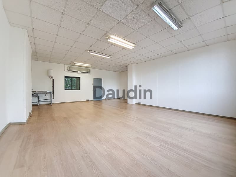 Locali di circa 107 m2 a Meyrin (2)