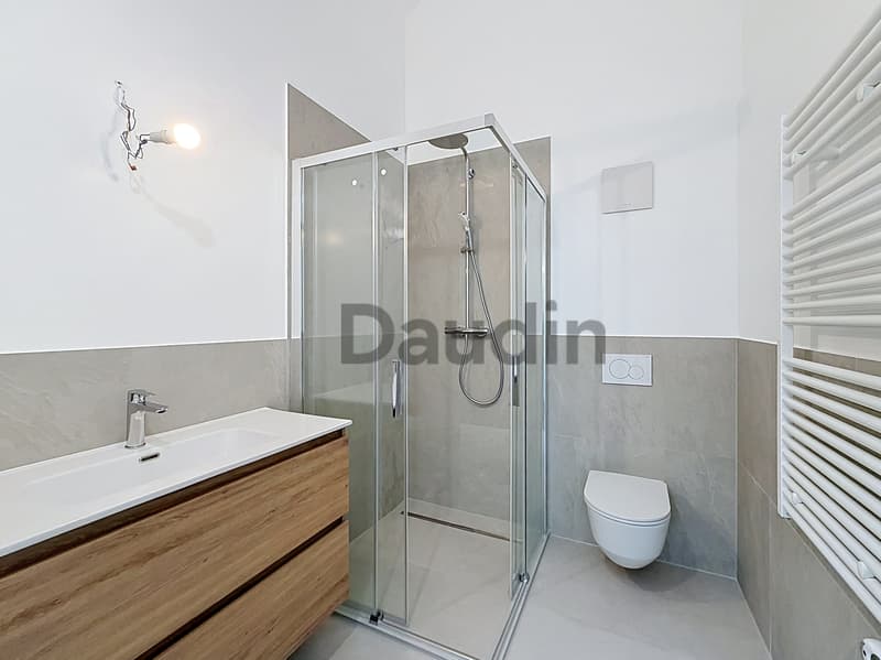 Villa attigua ristrutturata con giardino a Versoix (10)
