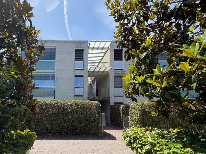 4 Zimmer mit Terrasse in einer grünen Oase in Vessy (4)