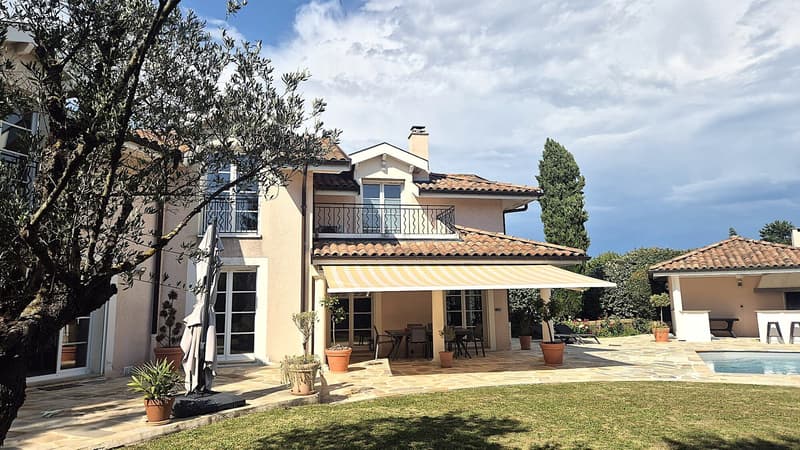 Rive gauche - Villa individuelle avec piscine. (5)