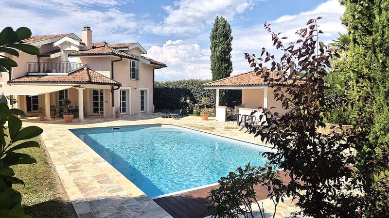 Rive gauche - Villa individuelle avec piscine. (3)