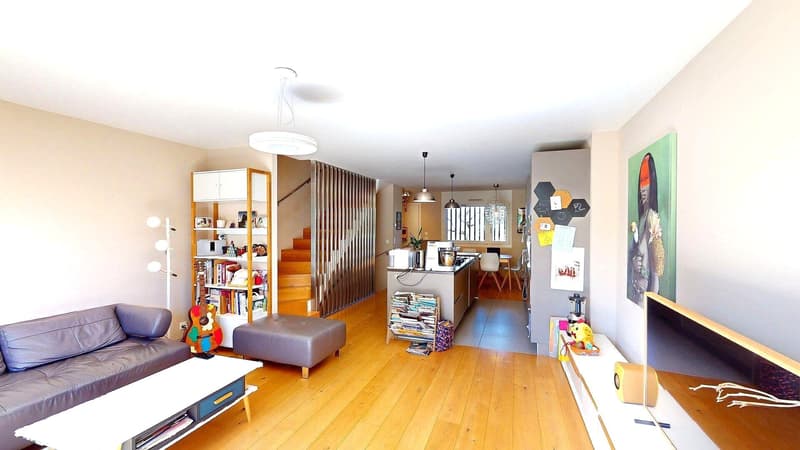 TRIPLEX AVEC REZ-INFÉRIEUR - TERRASSE - PARKINGS EN SOUS-SOL (3)