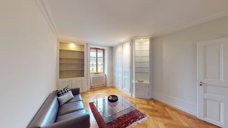 Maison de maître privée & adresse exceptionnelle (13)