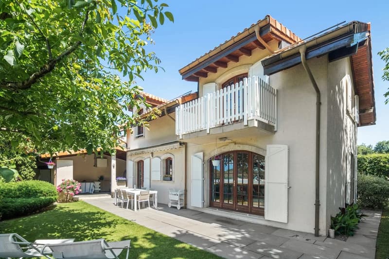 Single-family house in Bernex (1)