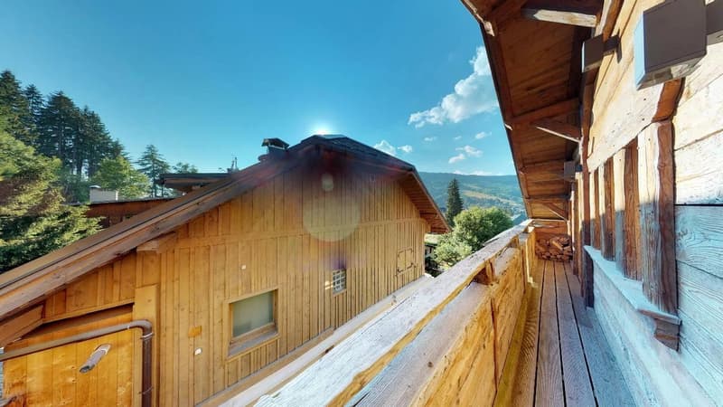 The art of living in Megève: elegant penthouse in the heart of the village (8)