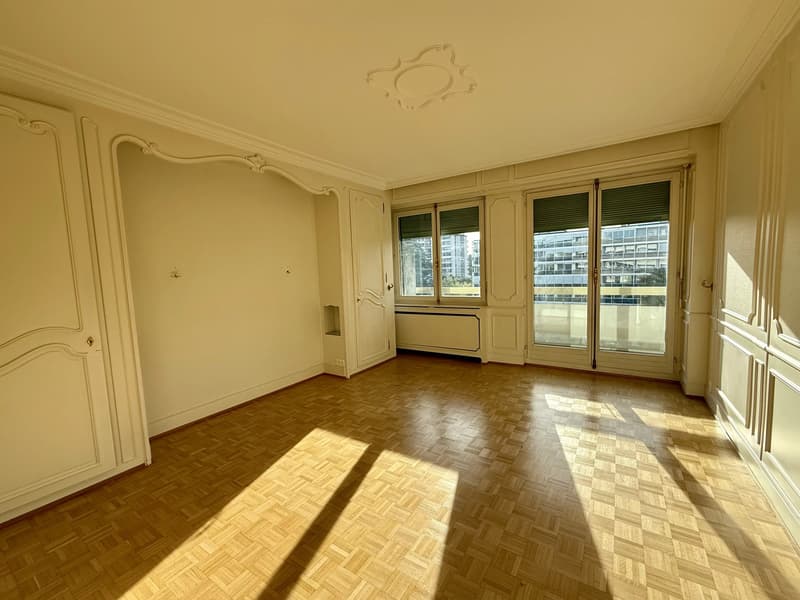 Florissant - Beautiful 4-room cross-through apartment on the 6th floor (4)