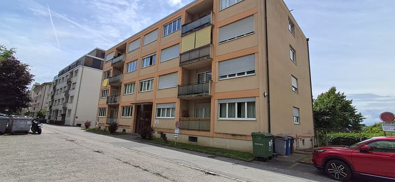 Charmant appartement de 2.5 pièces avec balcon à Lausanne (1)