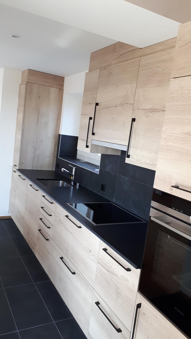 Helles 4.5-Zimmer-Wohnung mit Panoramablick in Lavigny (4)