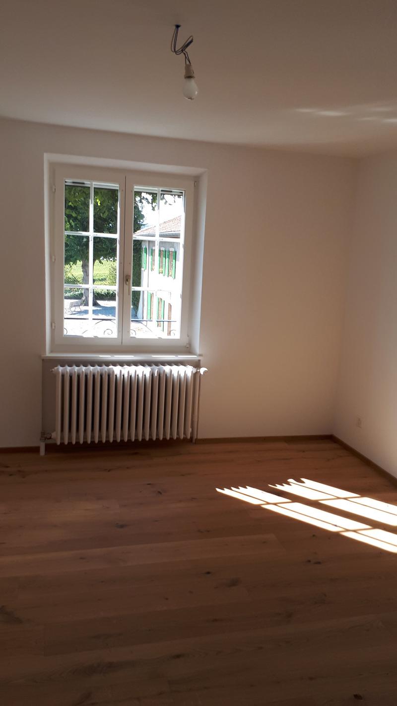 Helles 4.5-Zimmer-Wohnung mit Panoramablick in Lavigny (11)