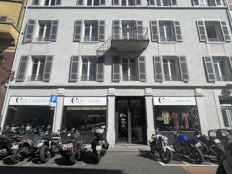 Lokal Gewerbeimmobilie von 95 m2 im Herzen von Nyon (6)