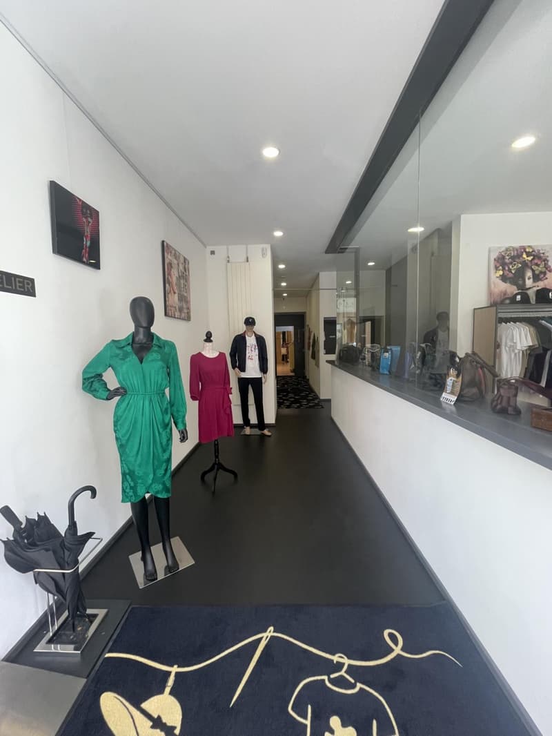Arcata commerciale di 320 m2 nel cuore di Nyon (2)