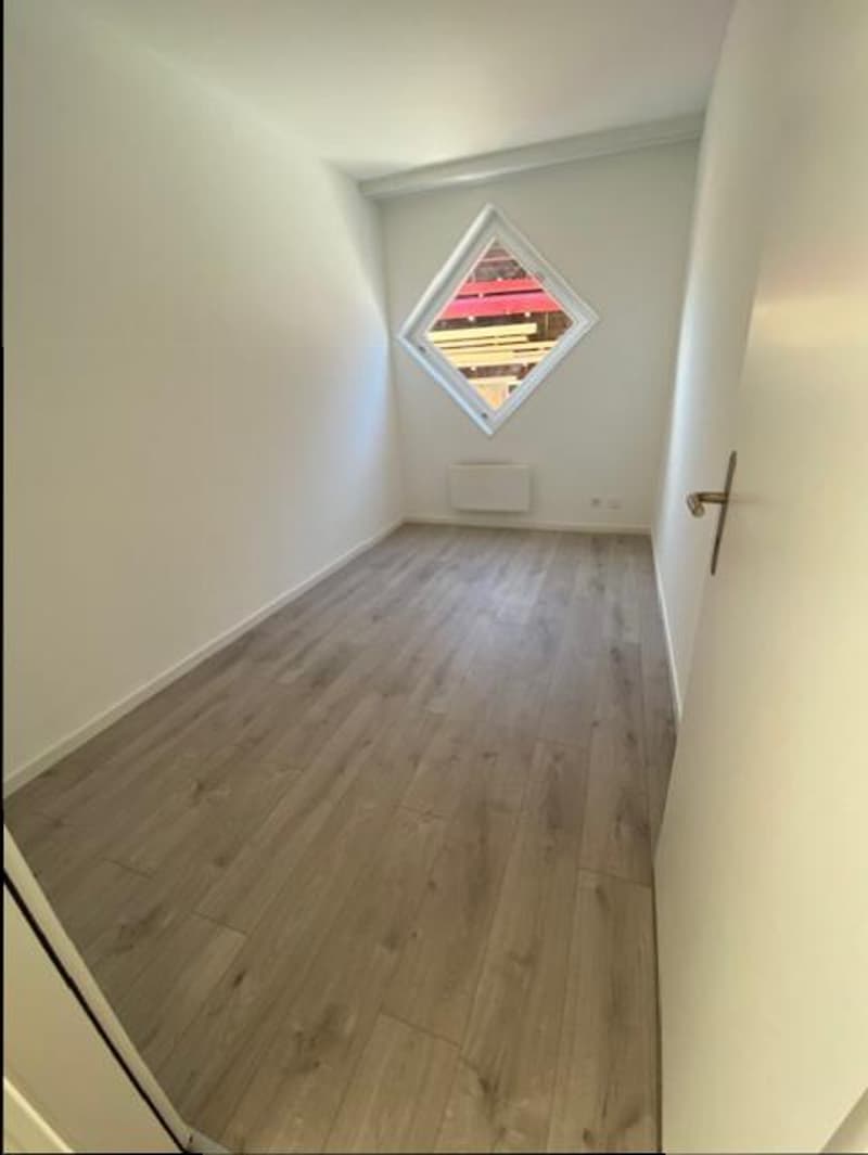 Wohnung 3.5 Zimmer - Mit Gartennische (8)