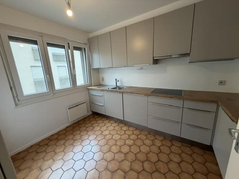 APPARTEMENT DUPLEX - 5 PIECES - DANS QUARTIER CALME (10)