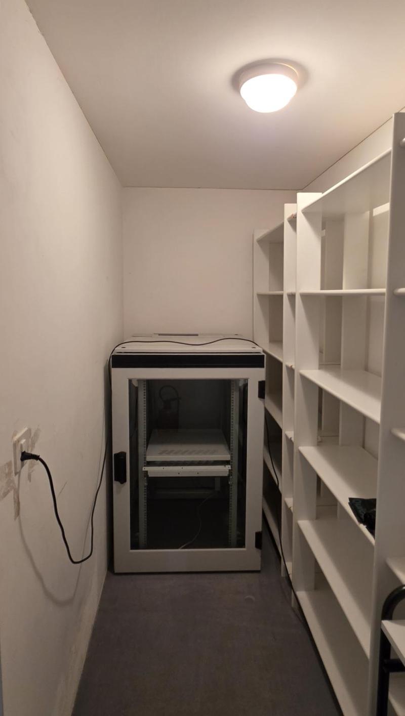 LOCAUX - BUREAUX - 68 M2 - OPEN SPACE - TRELEX (9)