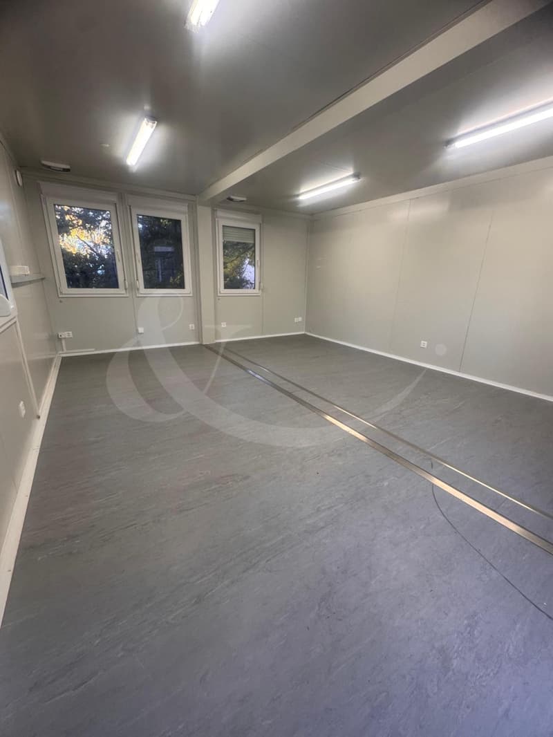 5 Av. de Pailly, Uffici prefabbricati in affitto ? 30 m², luminosi e ben posizionati (2)