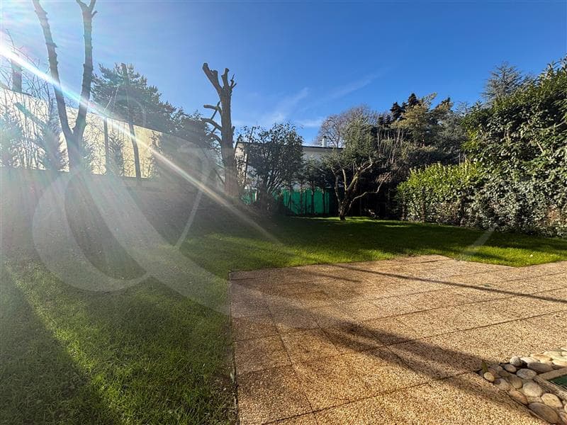 Chem. des Troiselles 36, Villa incantevole con giardino (4)