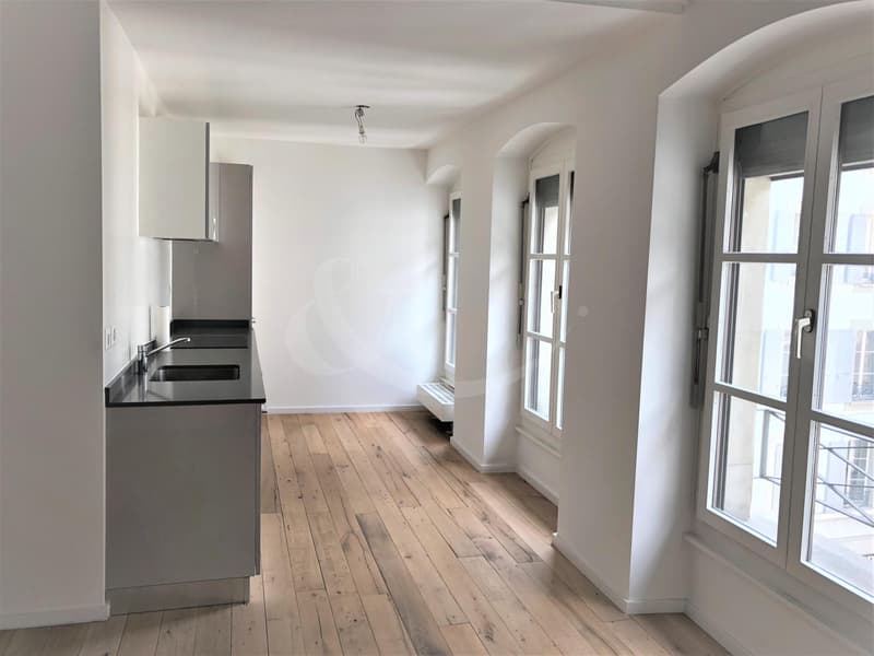 Rue des Etuves 14, Prächtiges Duplex mit 4.5 Zimmern (4)
