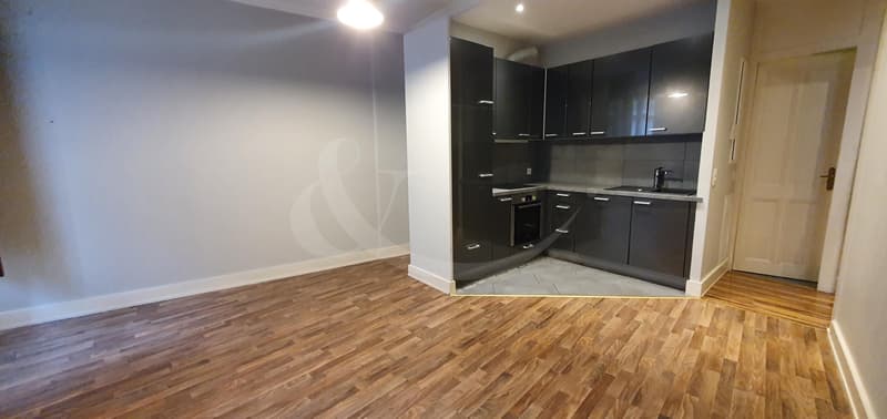 9 Rue des Eaux-Vives, 3 pezzi (4)