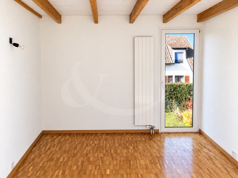 Jolie villa jumelle contemporaine de 7 pièces ? Avusy (7)
