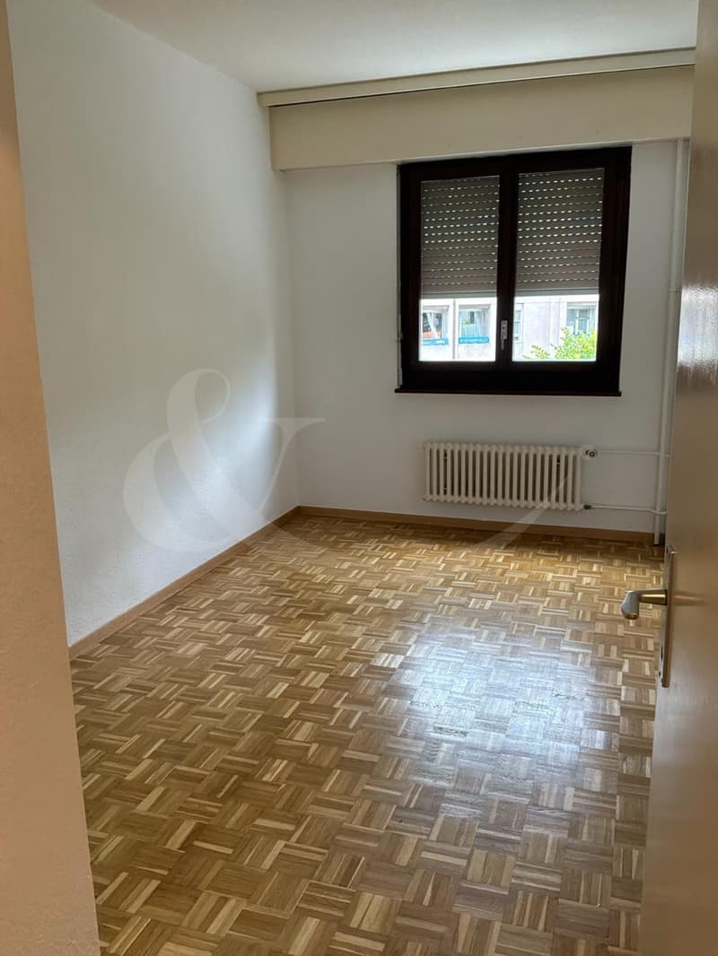 Rue Du Grand-Bureau 26, appartement de 4 pièces (4)