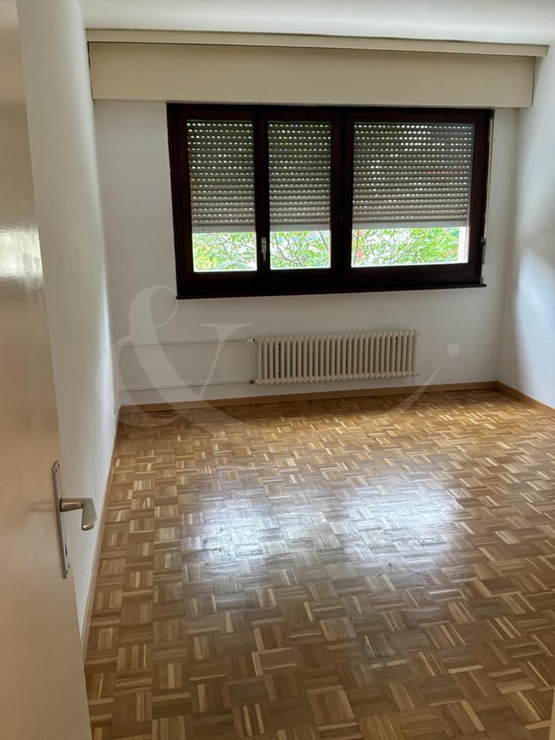 Rue Du Grand-Bureau 26, appartement de 4 pièces (3)