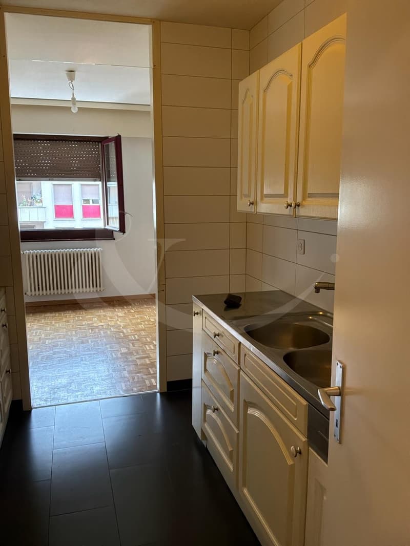 Rue Du Grand-Bureau 26, appartement de 4 pièces (1)