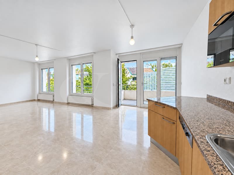 Versoix ? 3 pièces avec balcon et box, résidence avec parc privatif au bord du lac (3)