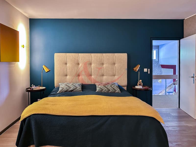 Villa d'eccezione con piscina interna e vista mozzafiato (7)