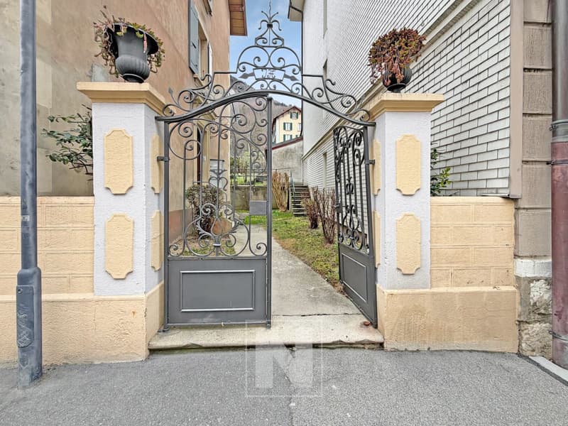 Rental building with 3 apartments in Vallorbe (1)