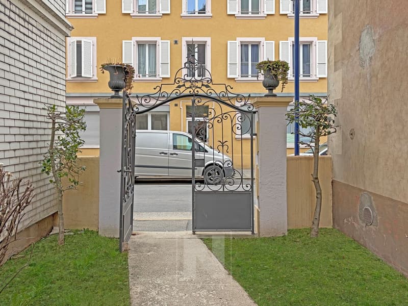 Rental building with 3 apartments in Vallorbe (11)