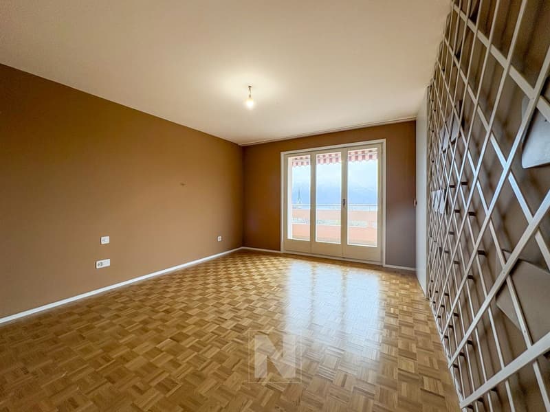 Bell'appartamento di 3.5 locali di circa 90m2, recentemente ristrutturato a Chexbres (4)