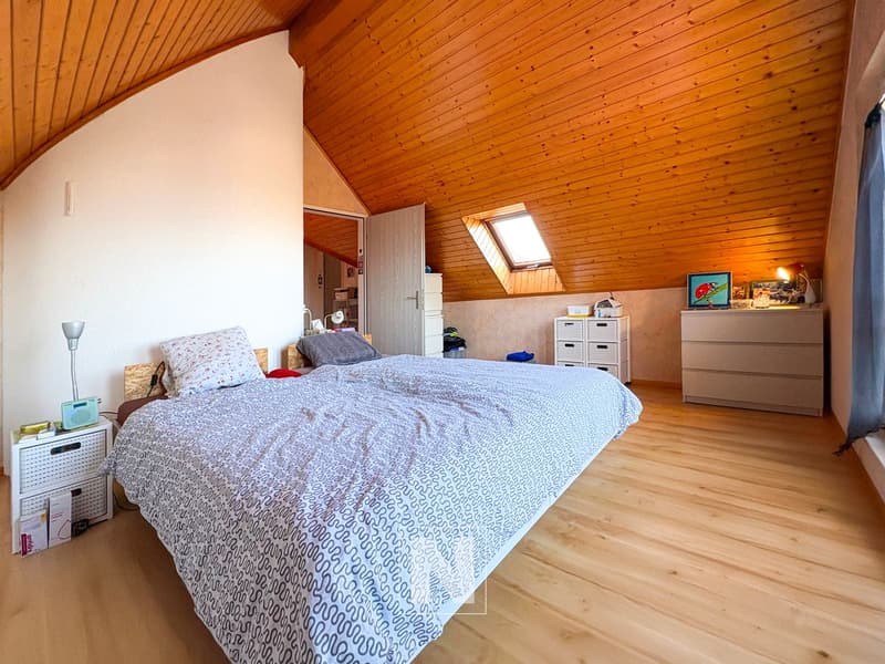 Apartment in the city center, approx. 124 m2, with a very beautiful view! (5)