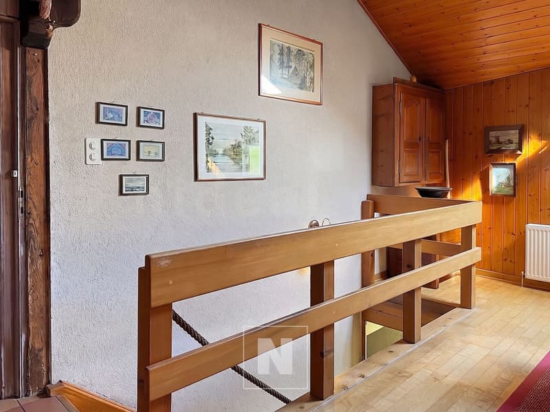 Bauernhof von etwa 230 m2 + 2-Zimmer-Wohnung, Les Charbonnières (VD) (11)
