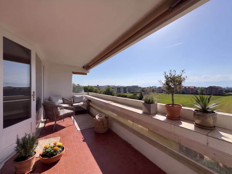 Apartment for sale in Gland - 3.5 rooms, 95 m², balcony and tranquility (11)