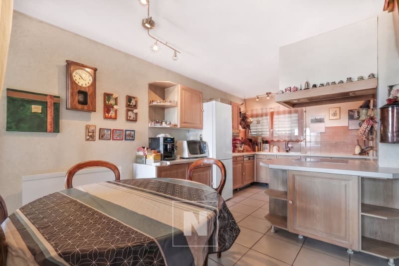 Deliziosa casa a schiera con giardino e vista aperta ad Arzier-Le Muids (6)
