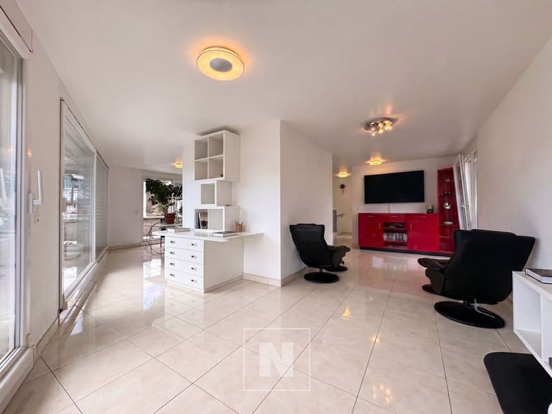 Attika-Wohnung mit 4,5 Zimmern zum Verkauf in Lausanne - 127 m², großer Balkon (4)