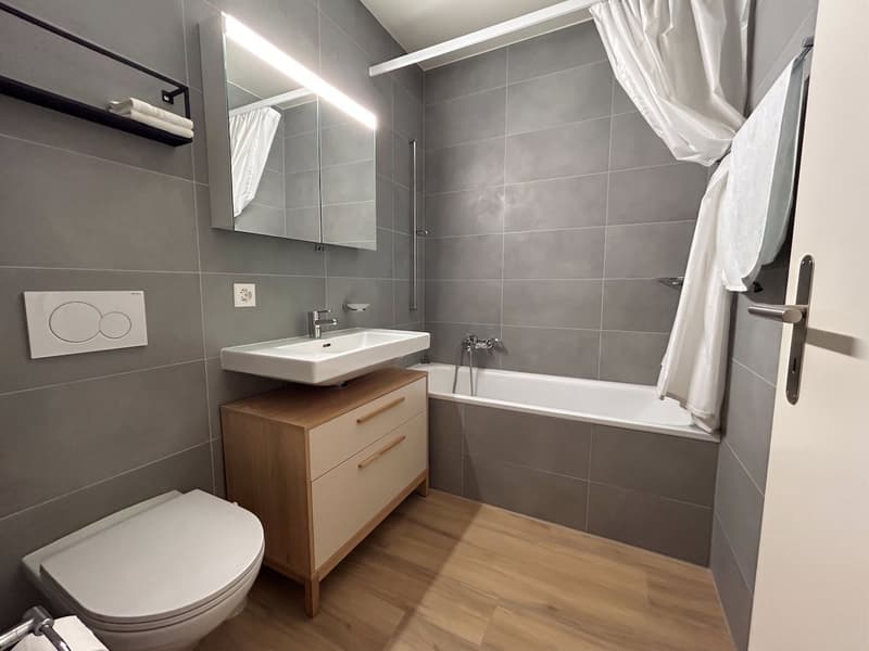 Apartment with 4.5 rooms for sale in Belmont-sur-Lausanne - 120 m² with balcony (11)