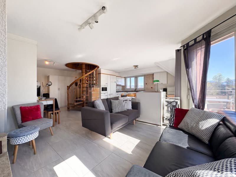 Apartment with 4.5 rooms for sale in Morges - 124 m2, with fireplace and balcony! (2)