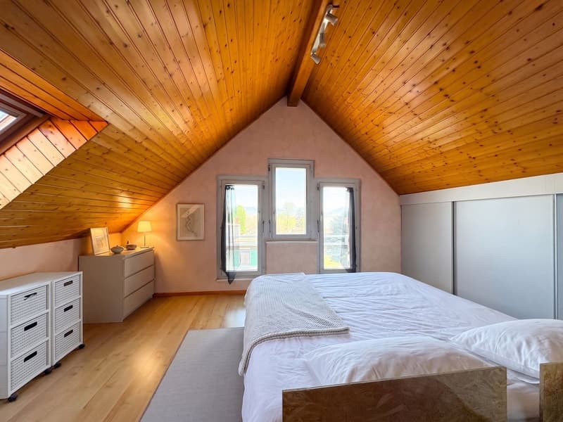 Apartment with 4.5 rooms for sale in Morges - 124 m2, with fireplace and balcony! (9)