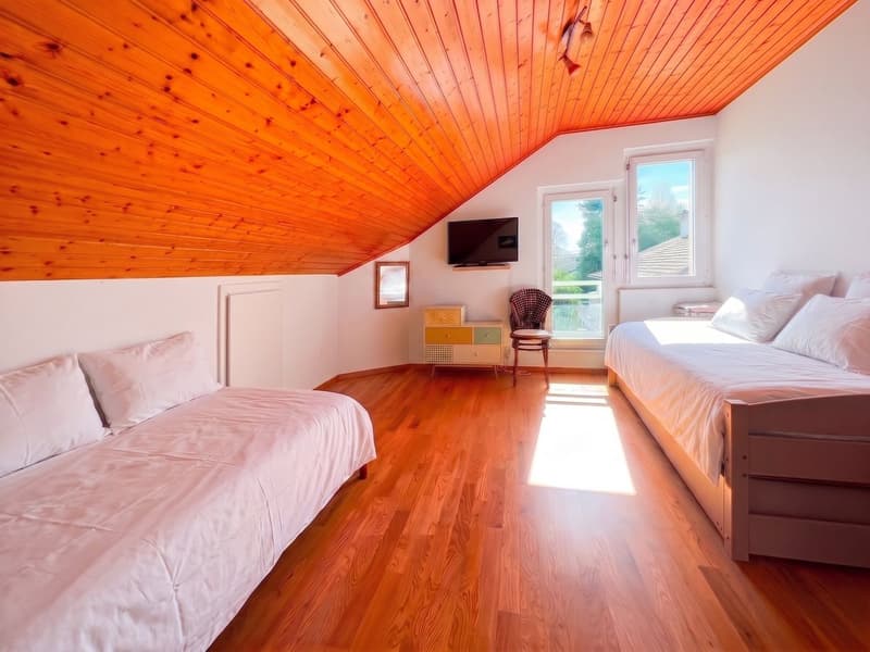 Apartment with 4.5 rooms for sale in Morges - 124 m2, with fireplace and balcony! (12)
