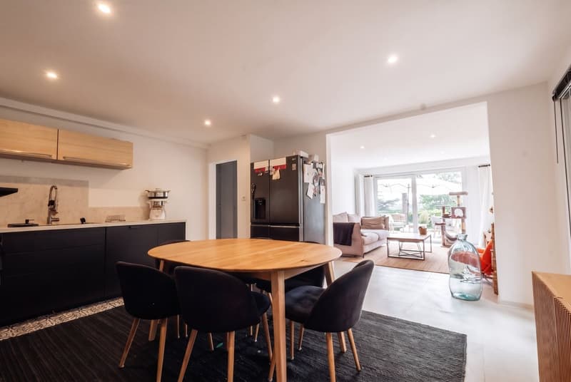 Appartement à vendre à Vufflens - 4,5 pièces de 131m2 avec un grand jardin ! (4)