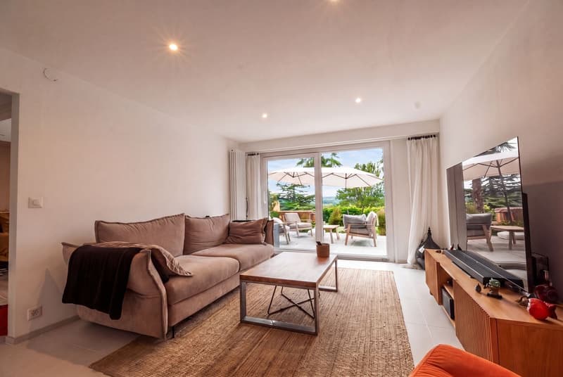 Apartment for sale in Vufflens - 4.5 rooms with 131m2 gross floor area and a large garden! (5)
