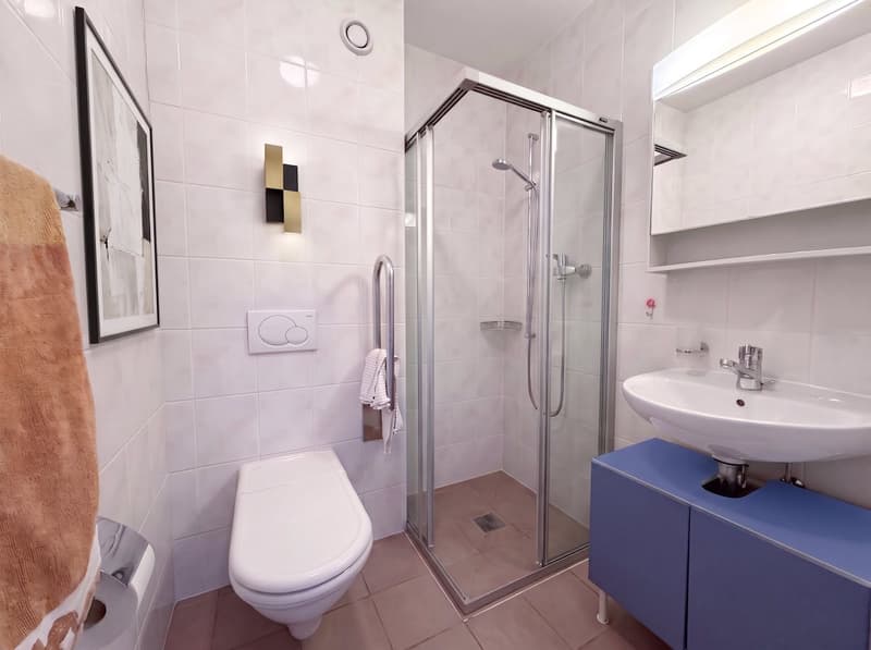 WC visiteurs avec douche