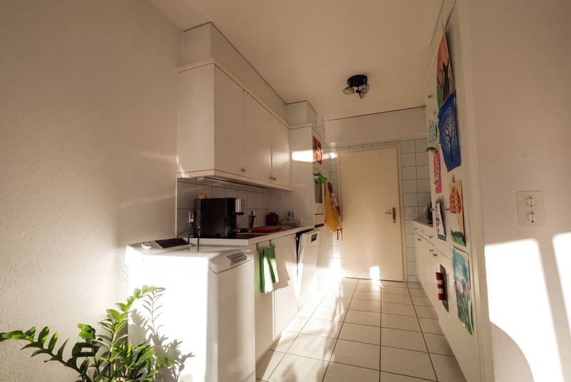 Charmant appartement à Ecublens - 3,5 pièces de 93 m2 avec un balcon (5)